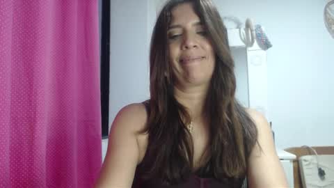 Snapshot of victoria25_meester chatting on 01.13.25 Hi guys Im victoria Be the one who can control me in PVT online show from 01.13.25