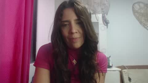 Snapshot of victoria25_meester chatting on 01.27.25 Hi guys Im victoria Be the one who can control me in PVT online show from 01.27.25