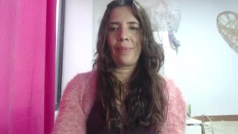 Snapshot of victoria25_meester chatting on 01.30.25 Hi guys Im victoria Be the one who can control me in PVT online show from 01.30.25