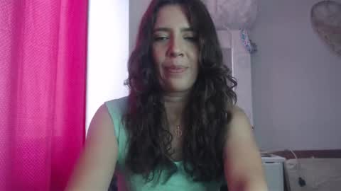Snapshot of victoria25_meester chatting on 02.09.25 Hi guys Im victoria Be the one who can control me in PVT online show from 02.09.25