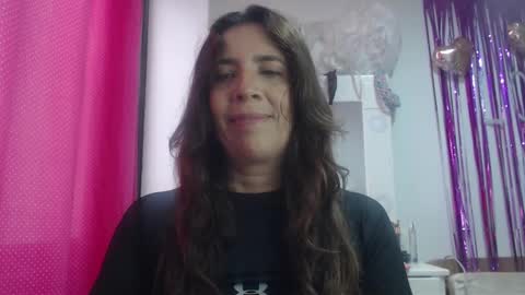 Snapshot of victoria25_meester chatting on 02.16.25 Hi guys Im victoria Be the one who can control me in PVT online show from 02.16.25