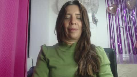 Snapshot of victoria25_meester chatting on 02.20.25 Hi guys Im victoria Be the one who can control me in PVT online show from 02.20.25