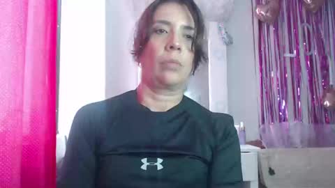 Snapshot of victoria25_meester chatting on 02.22.25 Hi guys Im victoria Be the one who can control me in PVT online show from 02.22.25