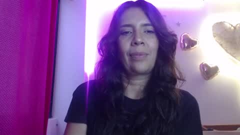Snapshot of victoria25_meester chatting on 02.26.25 Hi guys Im victoria Be the one who can control me in PVT online show from 02.26.25