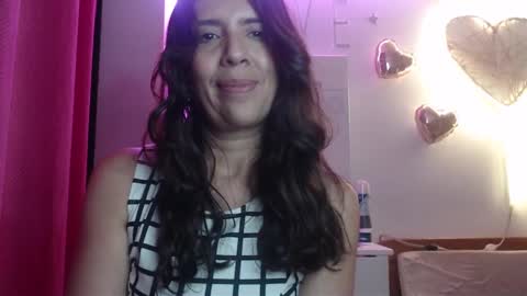 Snapshot of victoria25_meester chatting on 02.27.25 Hi guys Im victoria Be the one who can control me in PVT online show from 02.27.25