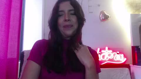 Snapshot of victoria25_meester chatting on 03.03.25 Hi guys Im victoria Be the one who can control me in PVT online show from 03.03.25