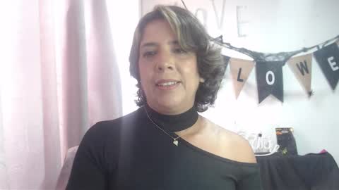 Hi guys   Im victoria  Be the one who can control me in PVT online show from 10.14.25