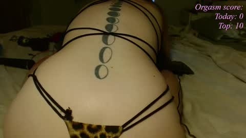 Victoria97 online show from 10.16.25