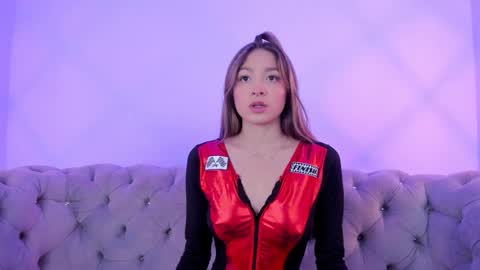  Victoria for you  online show from 02.04.25