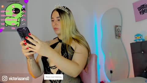 Victoria  independent model online show from 04.04.26