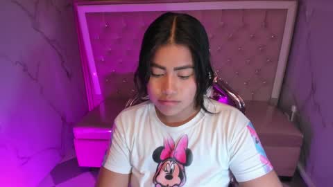 victoria_b_ online show from 10.02.25