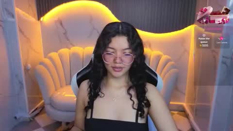 victoria_castillo_b online show from 02.14.26