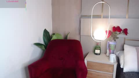 Snapshot of victoria_collinns chatting on 10.01.25 Victoria Collins online show from 10.01.25