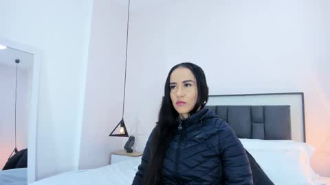 valentina online show from 11.23.25