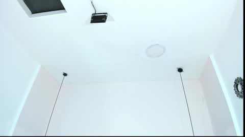 valentina online show from 12.19.25