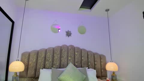 Snapshot of victoria_cooper3 chatting on 02.22.26 valentina online show from 02.22.26