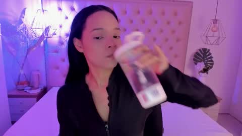 victoria_kitt online show from 09.30.25