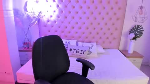 victoria_kitt online show from 10.13.25