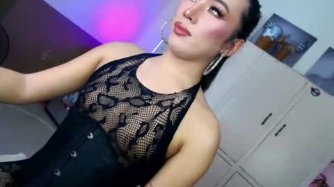 Victoria online show from 05.28.26