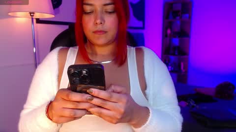 Snapshot of victoria_monteroo chatting on 01.26.25 Call me Vic online show from 01.26.25