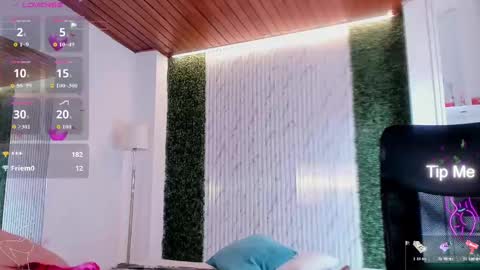 Snapshot of victoria_mooree chatting on 09.25.25 Victoria   Everyday From 1400 to 2130 Col Time online show from 09.25.25