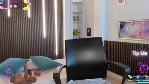 Snapshot of victoria_mooree chatting on 10.08.25 Victoria   Everyday From 1400 to 2130 Col Time online show from 10.08.25