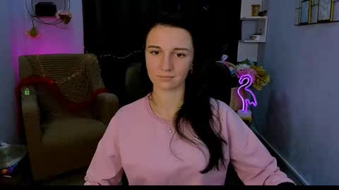 Snapshot of victoria_pretty_ chatting on 10.15.25 Victoria online show from 10.15.25