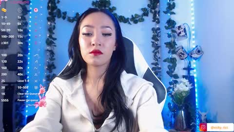 Snapshot of victoria_ricci_a chatting on 10.22.25 Victoria online show from 10.22.25