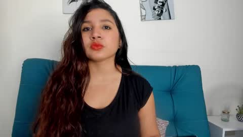 VICTORIA  online show from 02.16.26