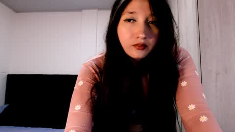 Victoria online show from 01.26.25