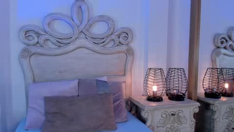 Snapshot of victoria_vallejo chatting on 12.14.24 victoria online show from 12.14.24