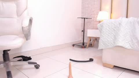 Victoria Sofia online show from 01.22.25