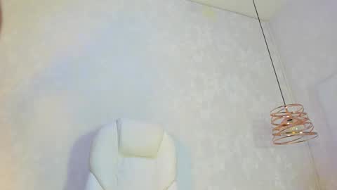 Snapshot of victoriaa_millers chatting on 09.27.25 Victoria Sofia online show from 09.27.25