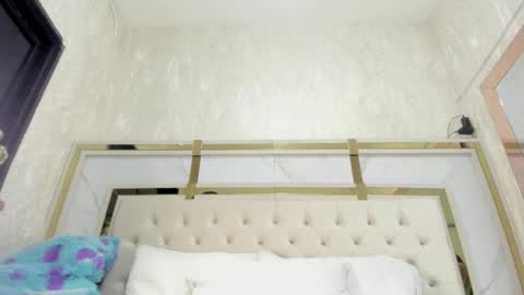 Snapshot of victoriaa_millers chatting on 11.10.25 Victoria Sofia online show from 11.10.25