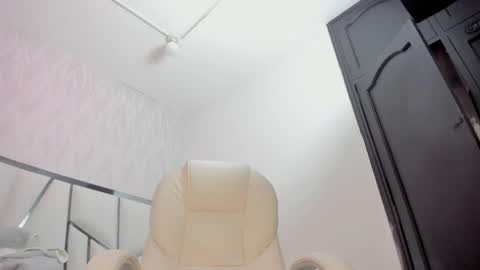 Victoria Sofia online show from 03.28.26