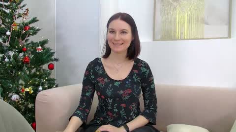 Victoria online show from 12.13.24