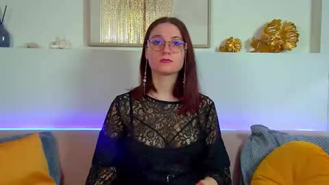 Victoria online show from 10.20.25