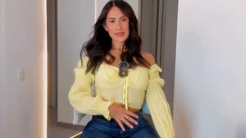 Snapshot of victoriafit7 chatting on 09.23.25 Vcitoria online show from 09.23.25