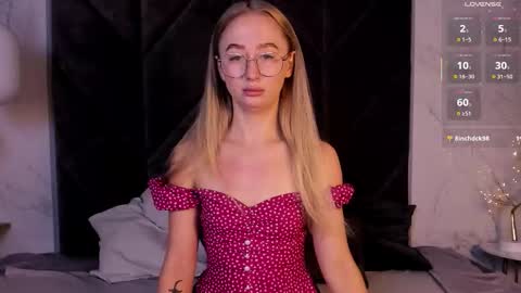 Victoria online show from 10.15.25