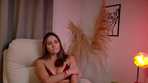 VictoriaNova online show from 02.23.26