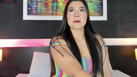 Victoria online show from 09.22.25