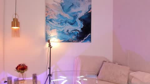 Snapshot of victoriaregia1 chatting on 02.18.26 Maria Victoria online show from 02.18.26