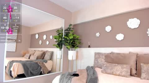 Victoria Shelby  online show from 11.15.25