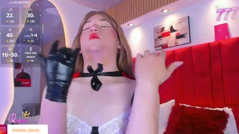 Snapshot of victoriastrom_ chatting on 05.17.26 victoriastrom online show from 05.17.26