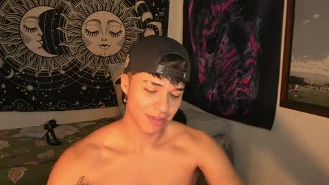 Snapshot of victorino_jhonson chatting on 01.01.25 Victorino Jhonson online show from 01.01.25