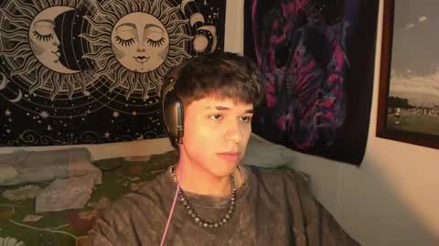 Snapshot of victorino_jhonson chatting on 01.10.25 Victorino Jhonson online show from 01.10.25