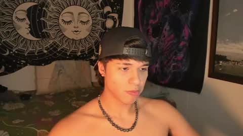 Snapshot of victorino_jhonson chatting on 02.02.25 Victorino Jhonson online show from 02.02.25