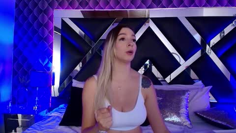 victtoria lee online show from 09.22.25