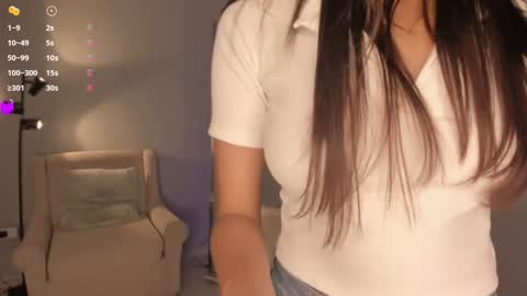 Snapshot of vienah chatting on 01.17.25 Karla online show from 01.17.25