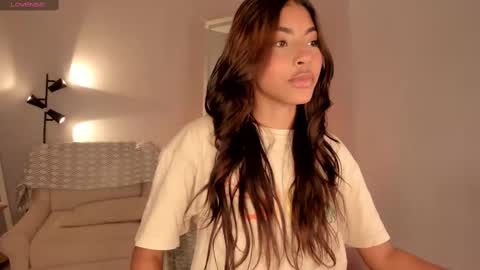 Snapshot of vienah chatting on 02.20.25 Karla online show from 02.20.25